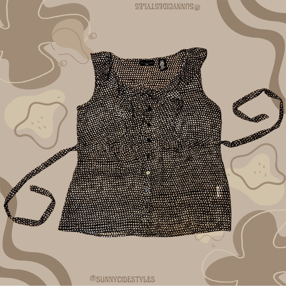 Apostrophe Sleevless Blouse